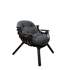 Кресло Bella чёрный Stone - вид с подушкой и подлокотниками